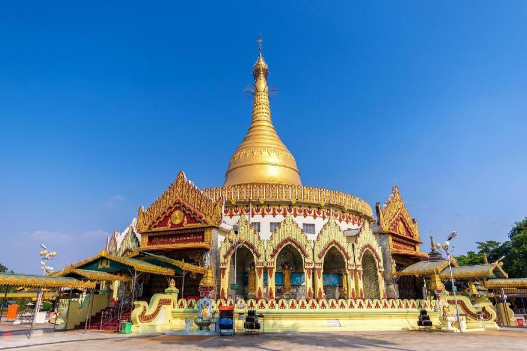 8Day Hotel Yangon Exteriör bild