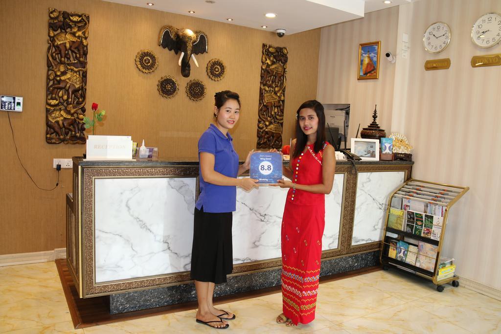 8Day Hotel Yangon Exteriör bild
