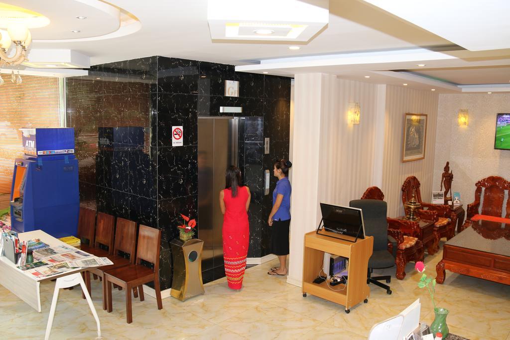 8Day Hotel Yangon Exteriör bild