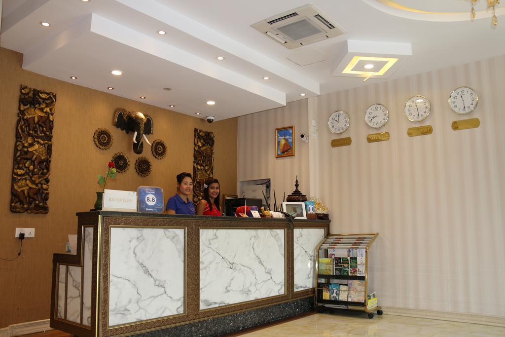 8Day Hotel Yangon Exteriör bild
