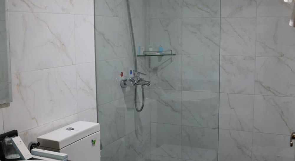 8Day Hotel Yangon Exteriör bild